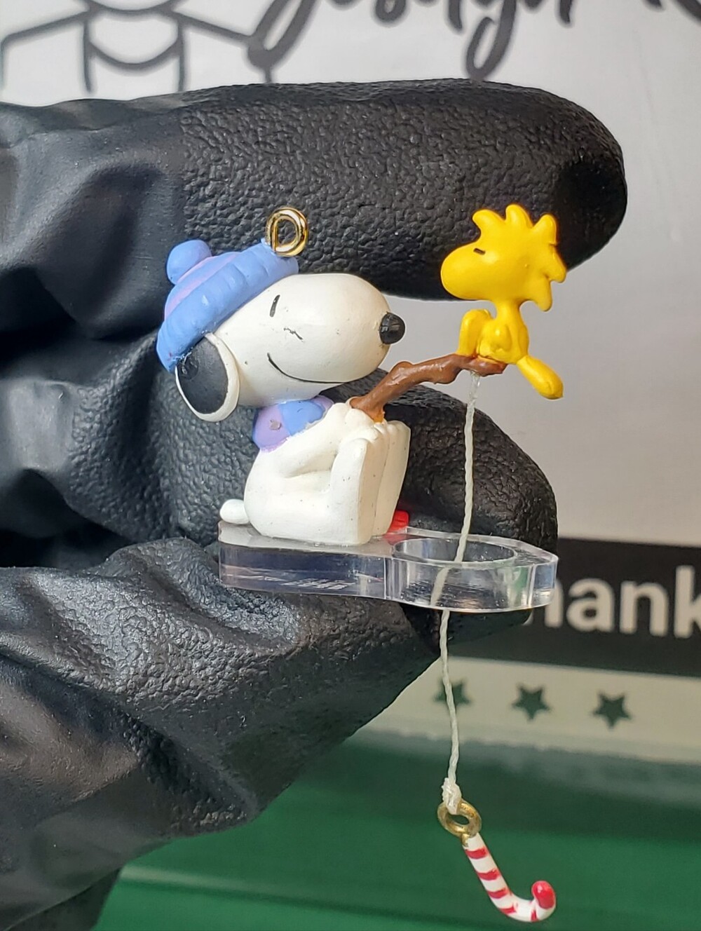 2006 Hallmark Keepsake "Winter Fun With Snoopy" #9 Miniature Ornament Loose